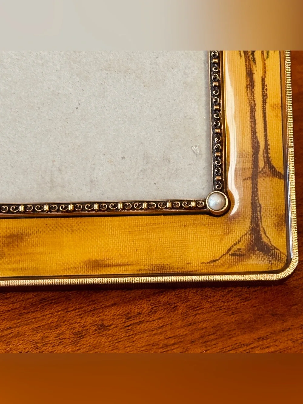 Vintage Home Collection Palm Tree 4x6 Photo Frame Gold Enamel Faux Pearl Detail